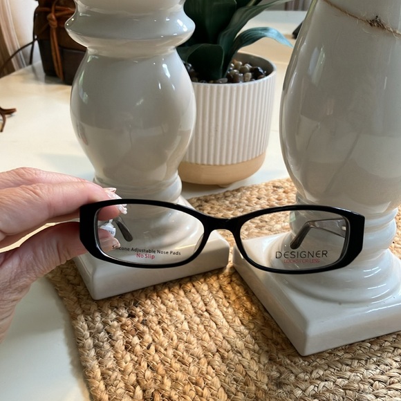 New Designer looks for less eyeglasses frames black rhinestones no slip - Picture 6 of 8